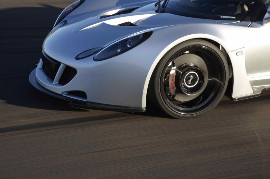 Детали экстерьера Hennessey Venom GT 2010 года  (фото 36 из 71)